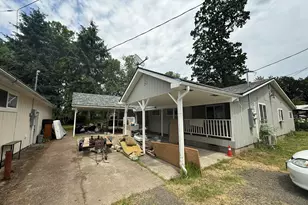 3711-3713 Earl Av NE, Albany, OR 97322 - Photo 1