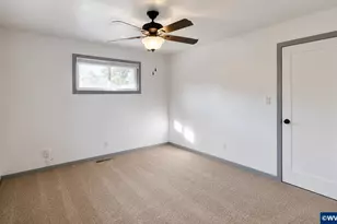 1298 Filbert St, Lebanon, OR 97355 - Photo 14