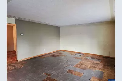 4926 Pullman Av SE, Salem, OR 97302 - Photo 2