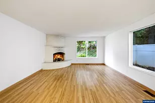 1035 Chestnut St NW, Salem, OR 97304 - Photo 16