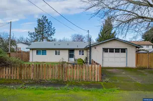 905 Ash St, Brownsville, OR 97327 - Photo 1