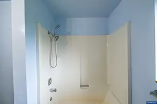 905 Ash St, Brownsville, OR 97327 - Photo 26