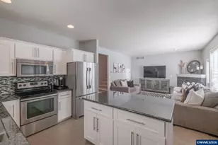 1161 Little John Lp NW, Salem, OR 97304 - Photo 12