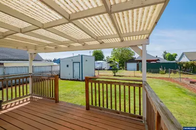 1137 N 4th St, Stayton, OR 97383 - Photo 18