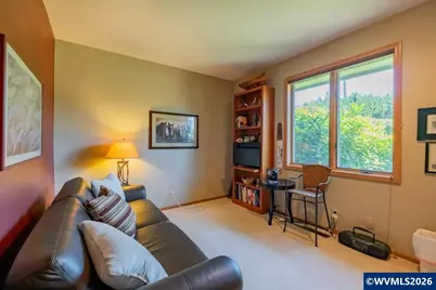 2548 NW Maser Dr, Corvallis, OR 97330 - Photo 32