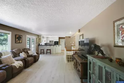 6135 Skyline Rd S, Salem, OR 97306 - Photo 14