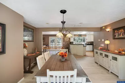 6135 Skyline Rd S, Salem, OR 97306 - Photo 10