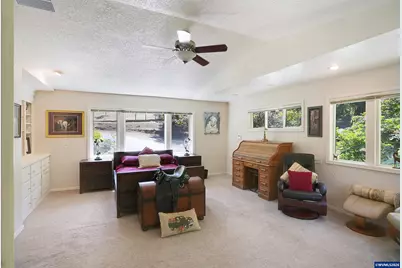 6135 Skyline Rd S, Salem, OR 97306 - Photo 12