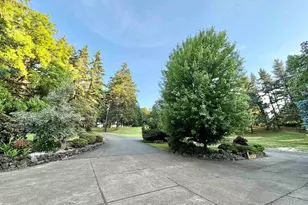 6135 Skyline Rd S, Salem, OR 97306 - Photo 4