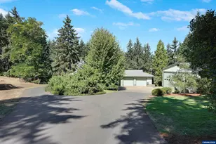 6135 Skyline Rd S, Salem, OR 97306 - Photo 4