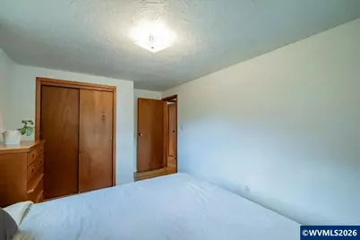 4472 Coloma Dr SE, Salem, OR 97302 - Photo 12