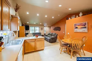 3802 Somerset Dr NE, Albany, OR 97322 - Photo 12