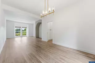 6030 Mission Hills St SE, Salem, OR 97306 - Photo 8