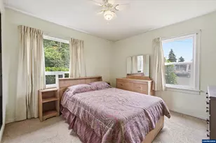1285 E Ellendale Ave, Dallas, OR 97338 - Photo 8
