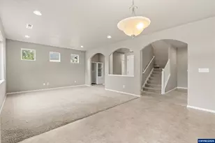 2641 Red Oak St NW, Albany, OR 97321 - Photo 10