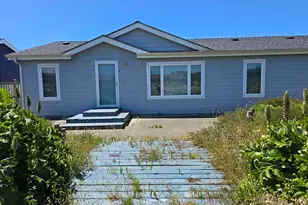 109 NW Sunset Way, Waldport, OR 97394 - Photo 1