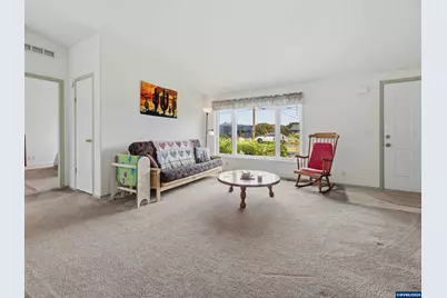 109 NW Sunset Wy, Waldport, OR 97394 - Photo 4