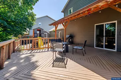 647 NE Autumn Ridge Dr, McMinnville, OR 97128 - Photo 34