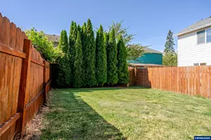 647 NE Autumn Ridge Dr, McMinnville, OR 97128 - Photo 42