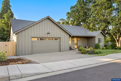 1301 Uff Da St, Silverton, OR 97381 - Photo 4