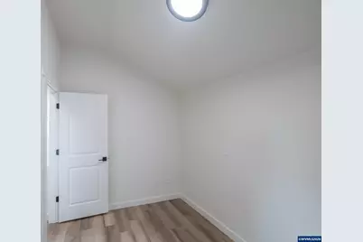 2194 Vaughn Av NE, Salem, OR 97301 - Photo 10