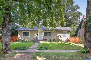 196 23rd St SE, Salem, OR 97301 - Photo 1