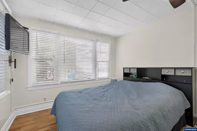 196 23rd St SE, Salem, OR 97301 - Photo 6