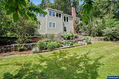 11 NW Edgewood Dr, Corvallis, OR 97330 - Photo 40