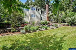 11 NW Edgewood Dr, Corvallis, OR 97330 - Photo 40