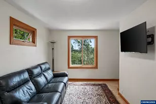 11 NW Edgewood Dr, Corvallis, OR 97330 - Photo 26