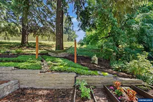 3971 Village Center Dr SE, Salem, OR 97302 - Photo 36