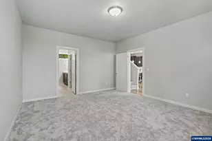 3971 Village Center Dr SE, Salem, OR 97302 - Photo 16