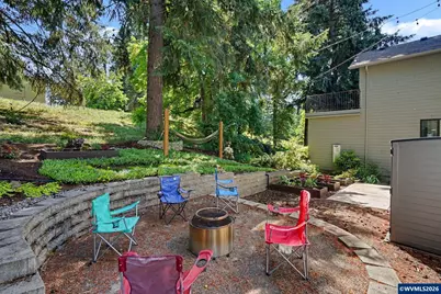 3971 Village Center Dr SE, Salem, OR 97302 - Photo 40
