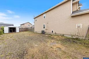 886 N 7th St, Harrisburg, OR 97446 - Photo 44