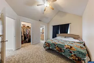 886 N 7th St, Harrisburg, OR 97446 - Photo 22
