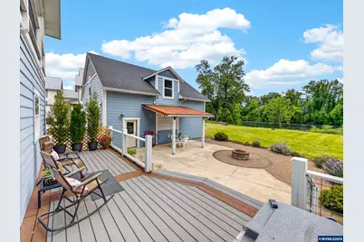 554 S Main St, Jefferson, OR 97352 - Photo 6