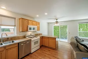 2587 Hoo Doo Dr NW, Salem, OR 97304 - Photo 10