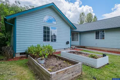 2295 Ironwood St, Sweet Home, OR 97386 - Photo 46