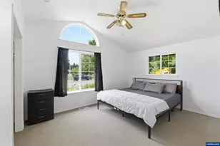 2295 Ironwood St, Sweet Home, OR 97386 - Photo 16