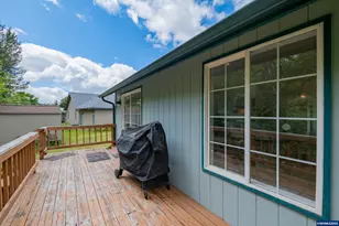 2295 Ironwood St, Sweet Home, OR 97386 - Photo 40