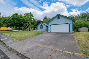 2295 Ironwood St, Sweet Home, OR 97386 - Photo 32
