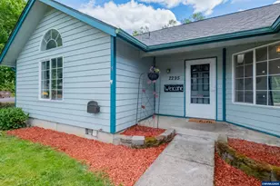 2295 Ironwood St, Sweet Home, OR 97386 - Photo 36
