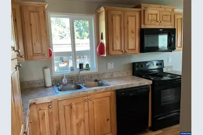 5642 NE Tumbleweed Cir #5642, Brooks, OR 97305 - Photo 10