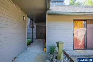 31320 SW Parkway Ave, Wilsonville, OR 97070 - Photo 8