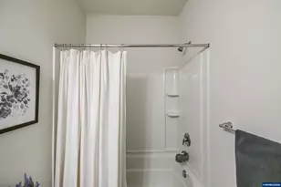5055 Comet St NE, Salem, OR 97305 - Photo 10