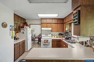 21951 S Hwy 99 E, Canby, OR 97013 - Photo 16
