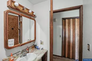 21951 S Hwy 99 E, Canby, OR 97013 - Photo 20