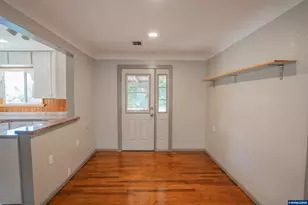 380 S 7th St, Lebanon, OR 97355 - Photo 10