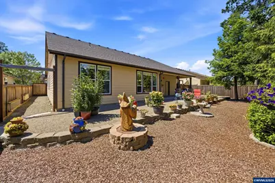 628 NW Hillcrest Dr, Dallas, OR 97338 - Photo 32