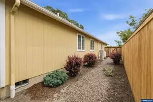 1267 NW Grant St, Philomath, OR 97370 - Photo 40